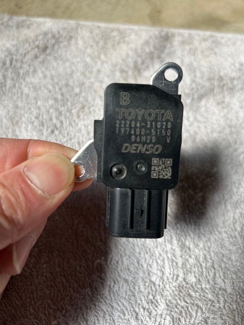 スロットルボディ　エアフローセンサー　イグニッションコイル　セット　トヨタ