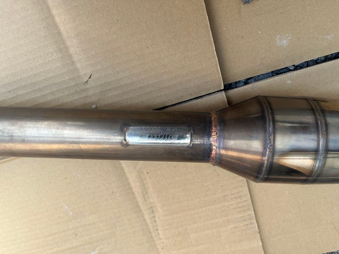 シムスレーシングリヤマフラー&エキゾーストチャンバーセットZC6、ZN6A〜H型