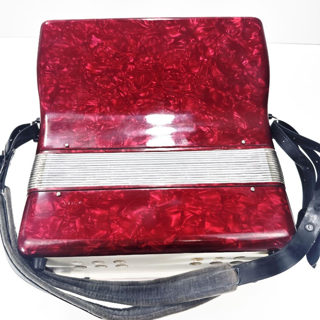 〚良品〛✦YAMAHA アコーディオン 25鍵盤 赤 ストラップ付 8905✦