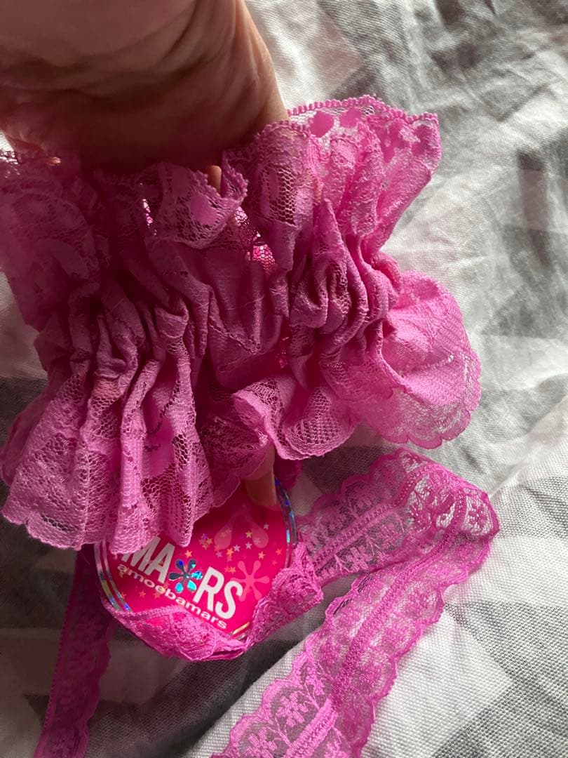 MAARS レースニーハイソックス 黒ラメ&ピンクガーターベルト2点セット新品