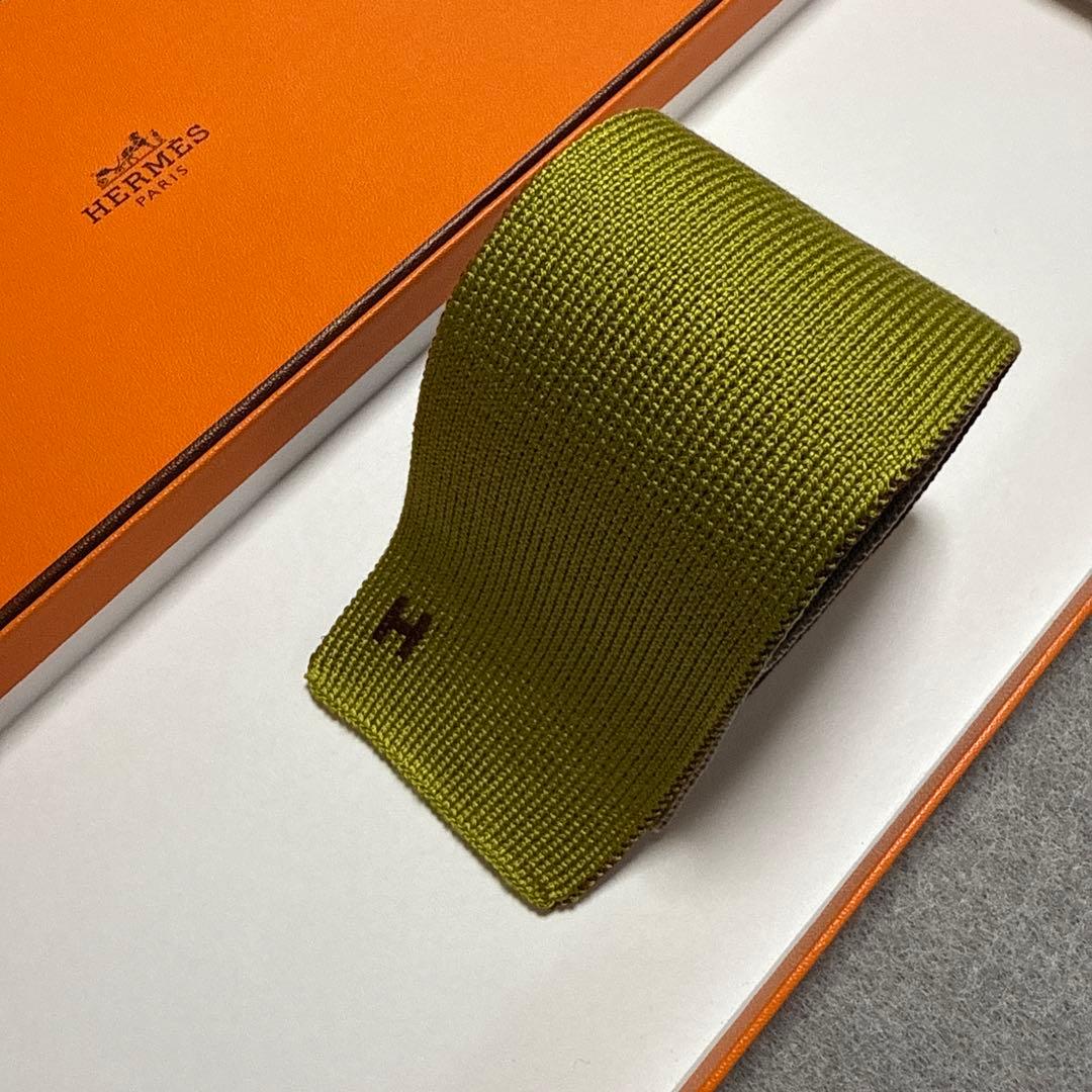 エルメス　ネクタイ　ニットタイ　4wax 緑エンジ・シルバー　無地　H柄