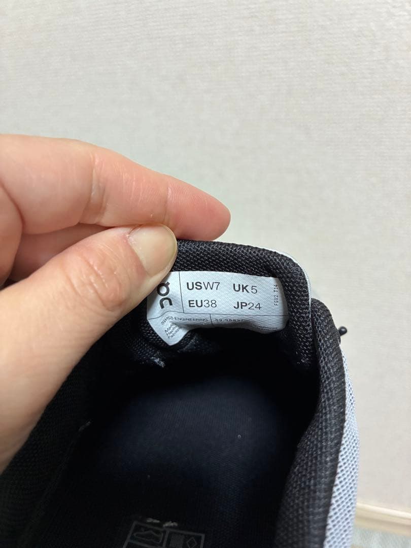 靴 On Cloud 5 Waterproof 24cm