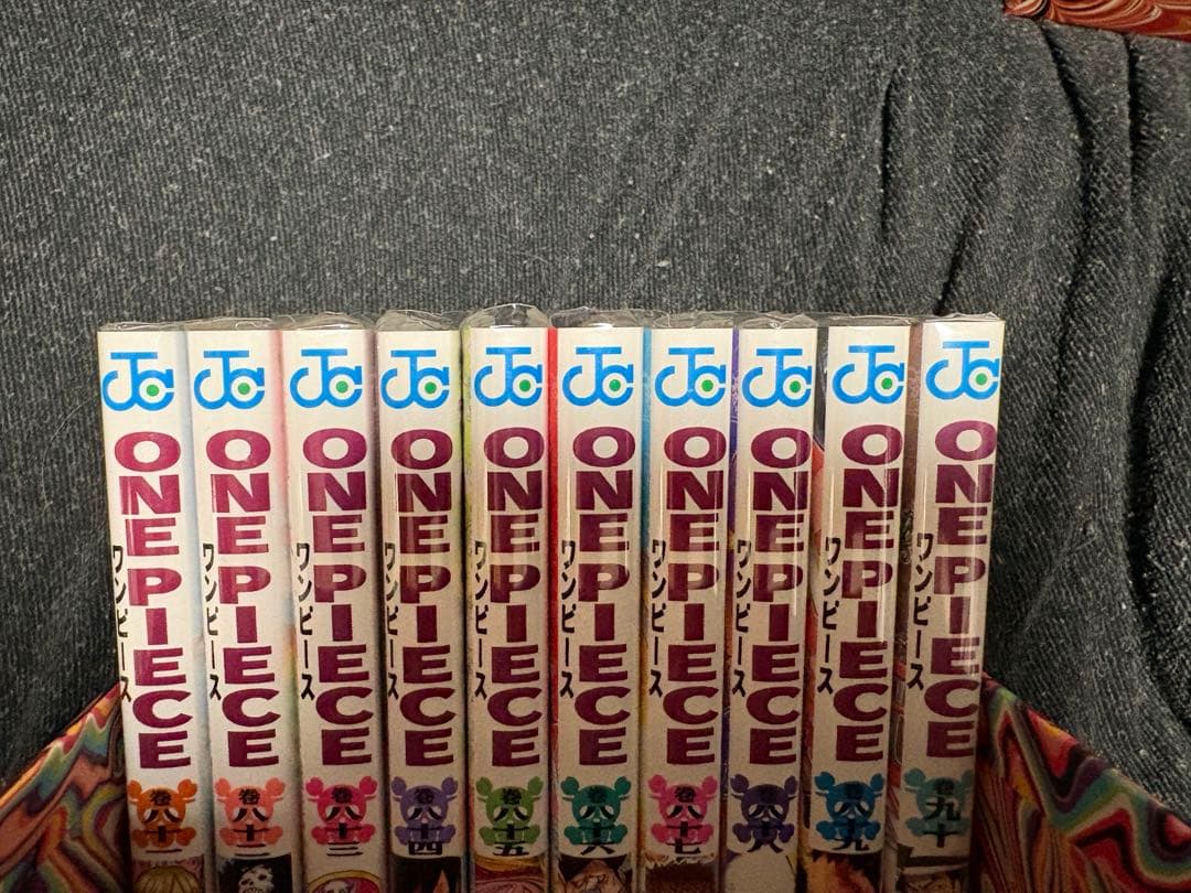 【美品】ワンピース　1〜113巻セット　ブックカバー付き