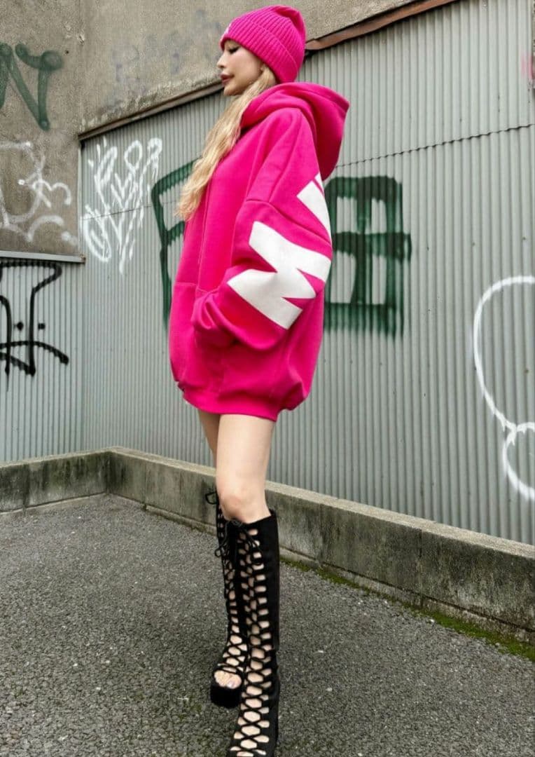 MIRROR9★ICON Hoodie★ピンク★未使用品★ビーニー付き♡