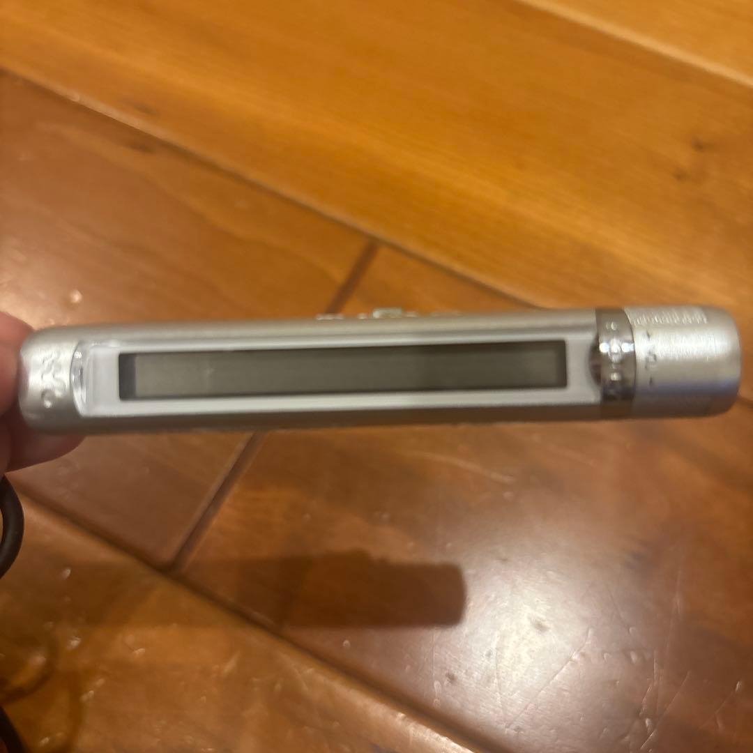 ジャンク品　SONY D-EJ2000 ポータブルCDプレーヤー