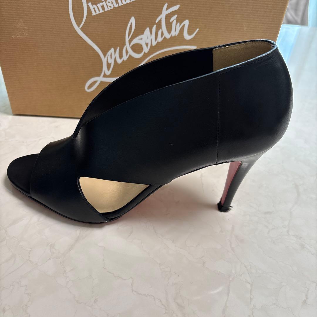 Christian Louboutin ブラックオープントゥヒール　39 1/2
