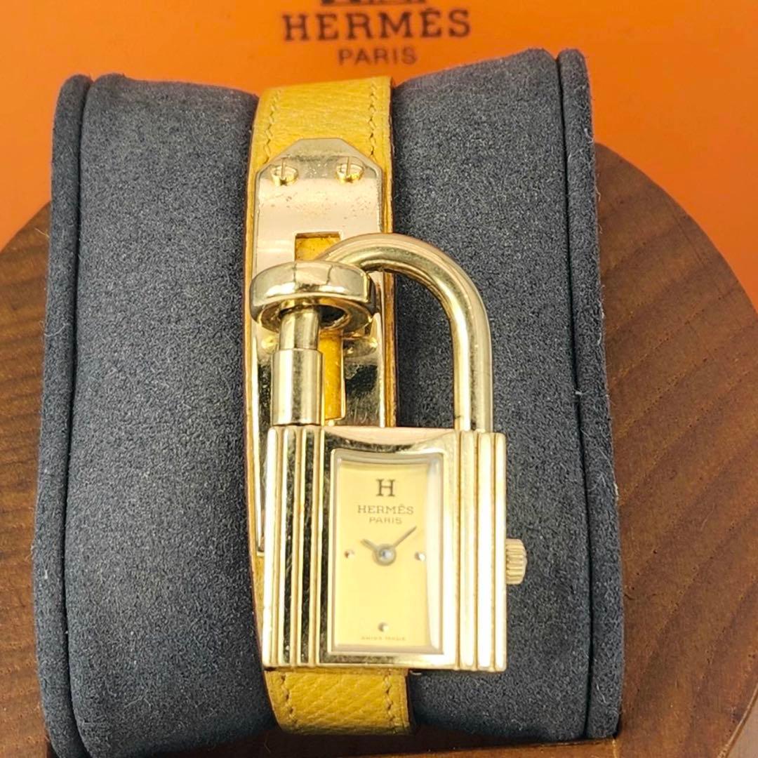 HERMES 　ケリーウォッチ　金文字盤　レディース　カデナ　クォーツ　付属品有