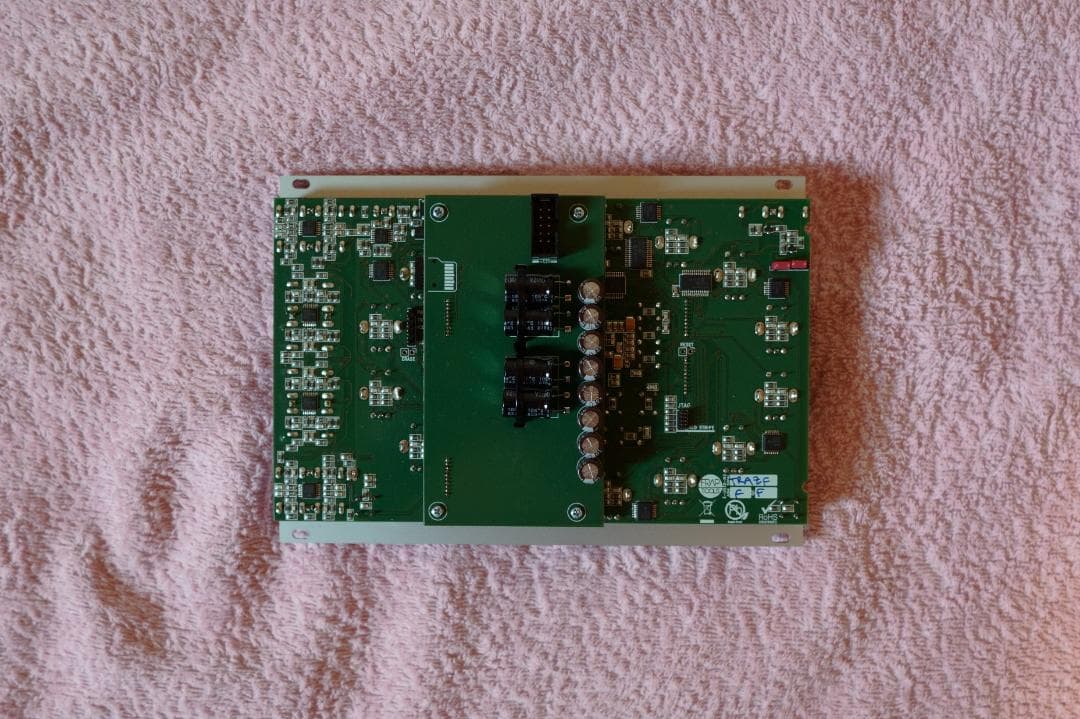 鍵盤楽器 Frap Tools Usta