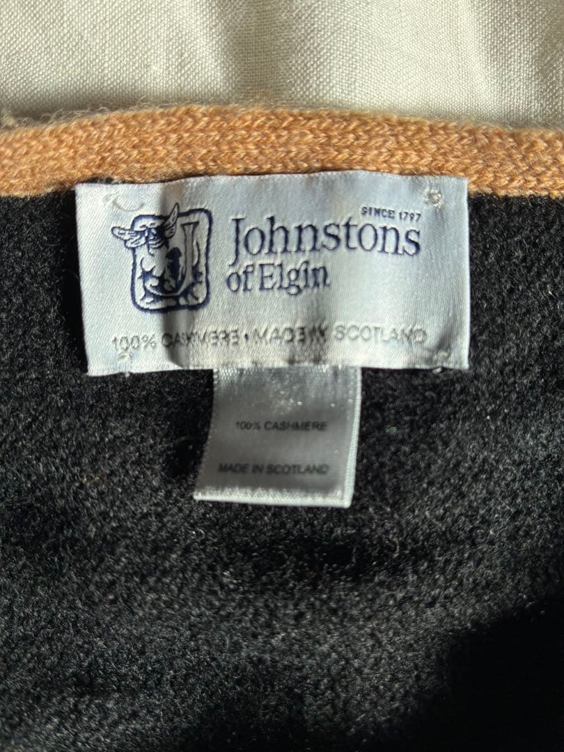 専用ジョンストンズ　カシミヤ100% トライアングル　ストール　マフラー