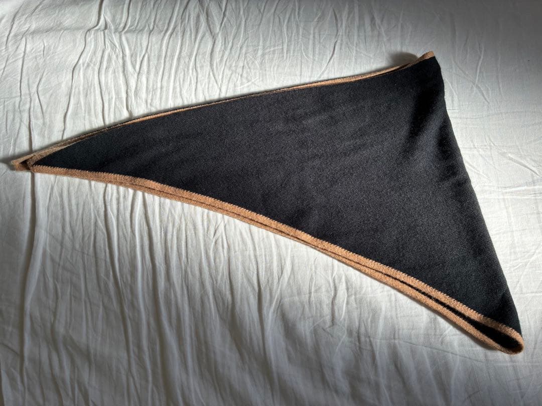 専用ジョンストンズ　カシミヤ100% トライアングル　ストール　マフラー