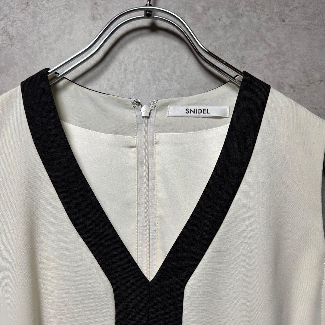 snidel スナイデル　サイドプリーツバイカラーワンピース S 新品同様　美品