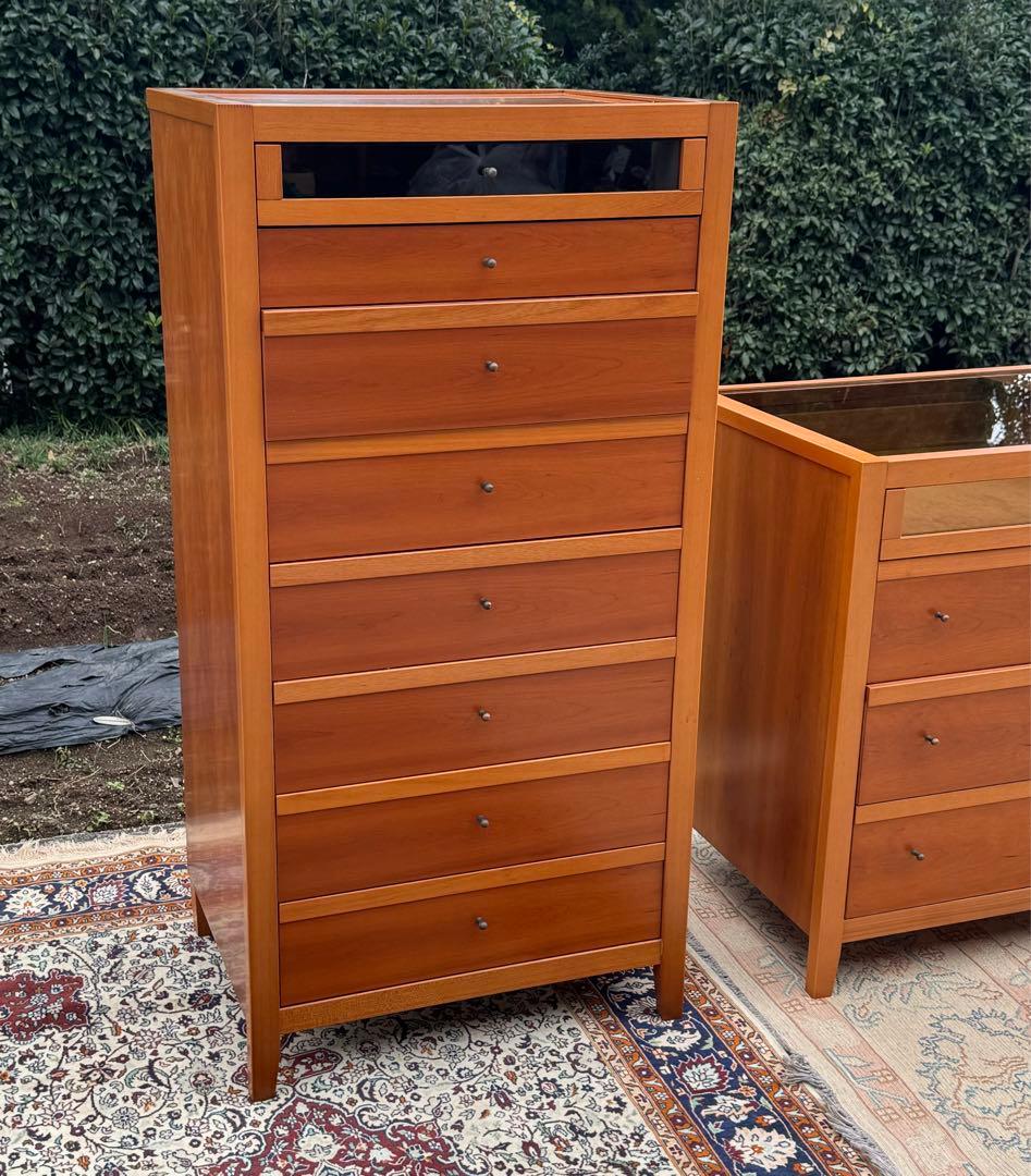 チェリー材 ハイチェスト 8段 ガラス引出し付 北欧モダン