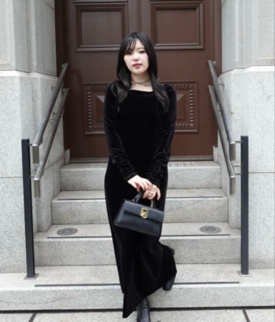 velour ribbon one-piece（ベロアリボンワンピース）