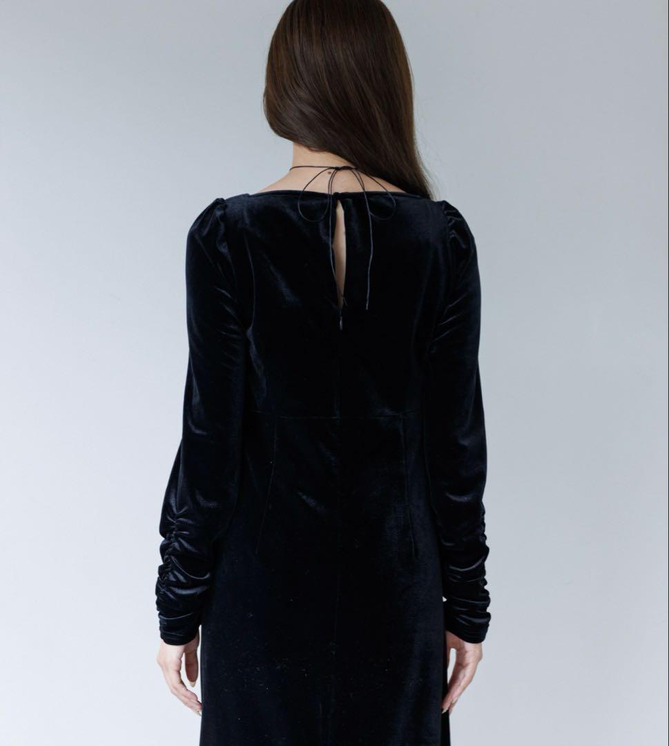 velour ribbon one-piece（ベロアリボンワンピース）