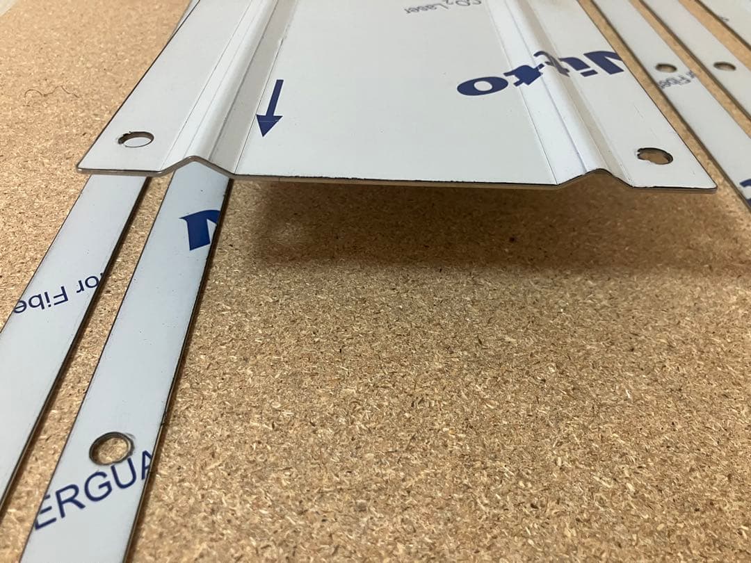 泥除けウエイトSUS304(HL) 3分割2350mm