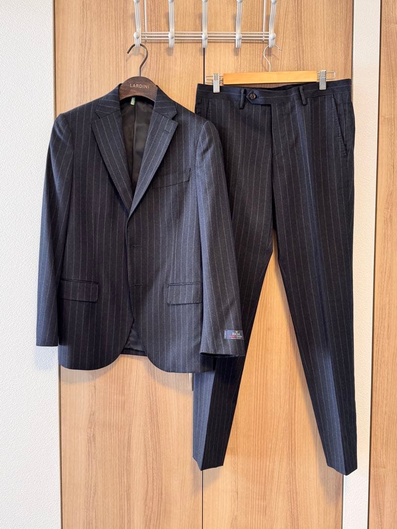 rrr様　【新品未着用】REDA社ウール　ナノユニバース　セットアップスーツ
