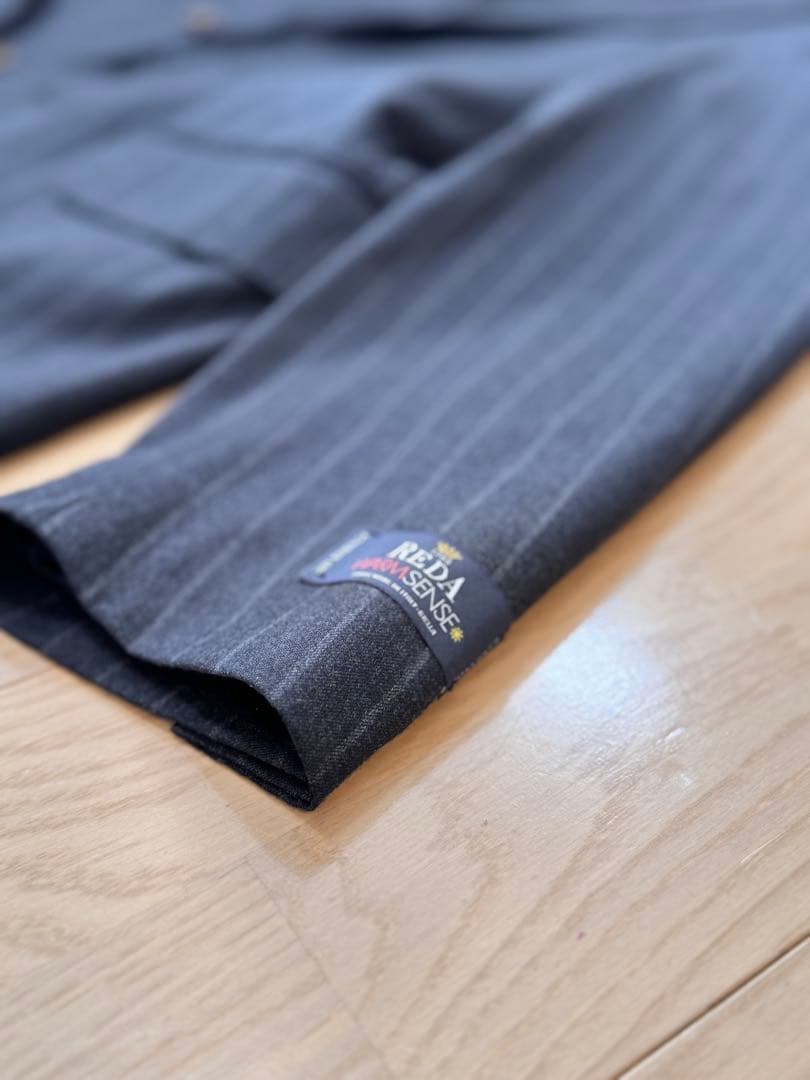 rrr様　【新品未着用】REDA社ウール　ナノユニバース　セットアップスーツ