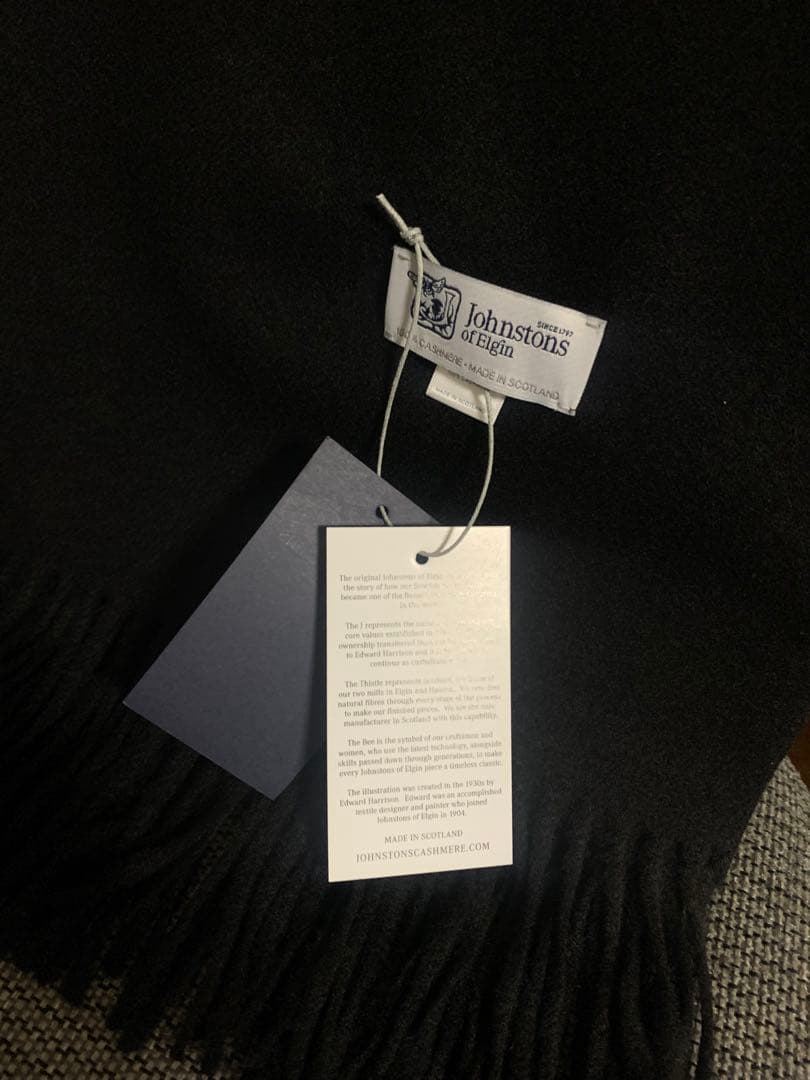 ひ*こ様 ジョンストンズ スカーフブラック 大判ブラック カシミヤ ストール