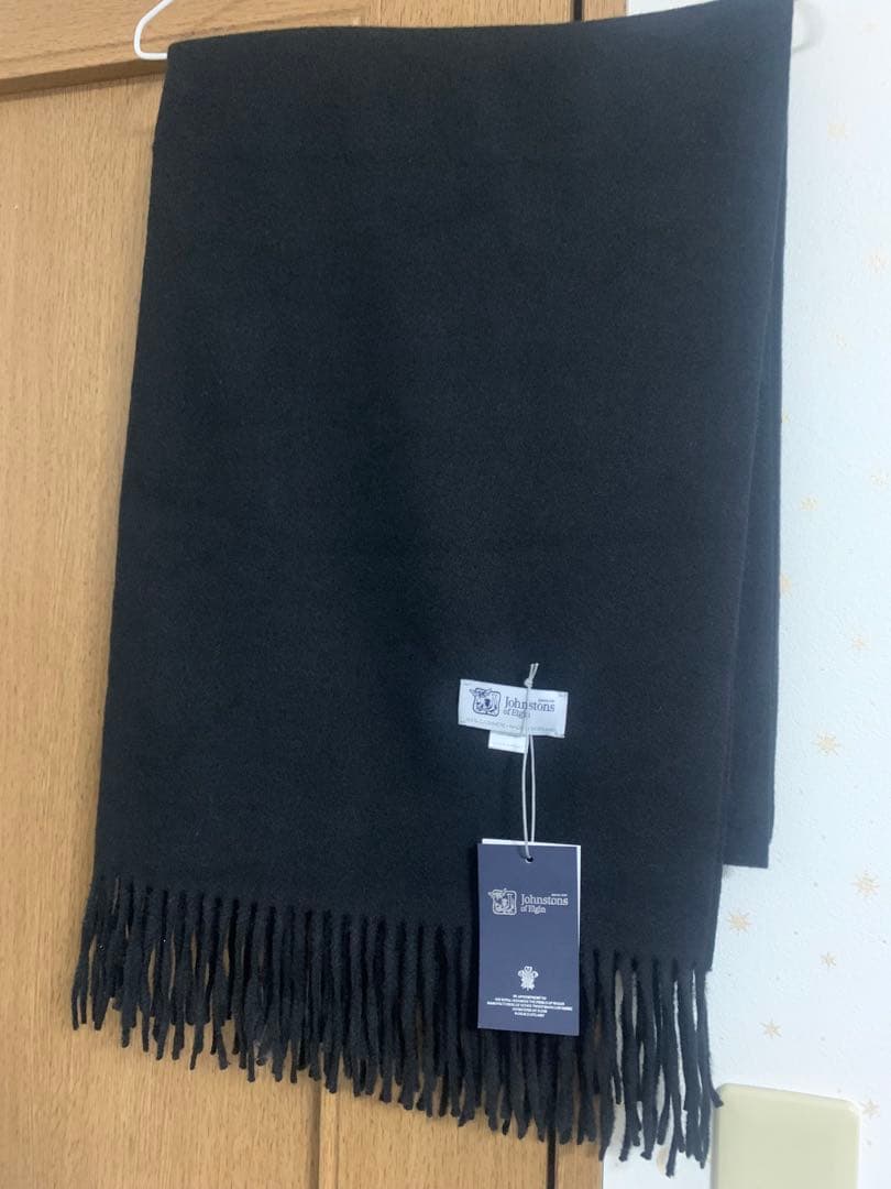 ひ*こ様 ジョンストンズ スカーフブラック 大判ブラック カシミヤ ストール