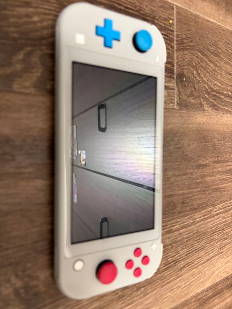 Nintendo Switch Lite　本体　ザシアン・ザマゼンタ