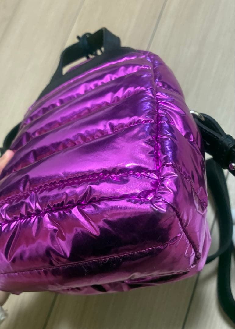 Yukko モンクレールピンク ナイロン ショルダーバッグ