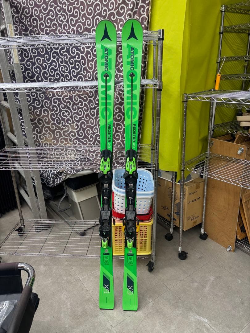 ARMADA ARY 86 & ATOMIC X9 スキー板セット