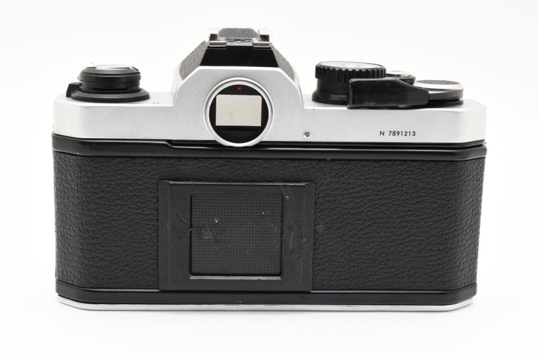 美品 ニコン NEW FM2 シルバーフィルムカメラ モルト新品交換済 B577