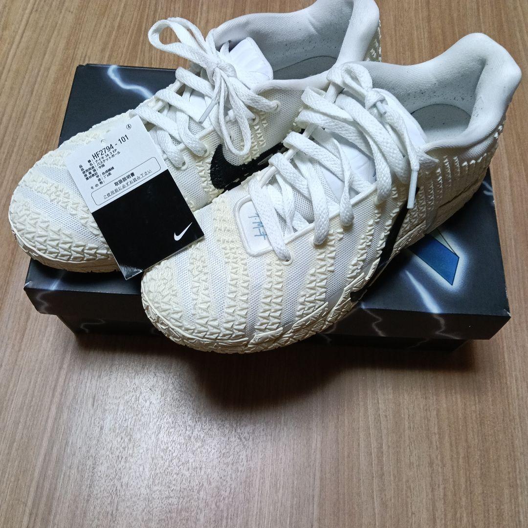 Nike jya3 ココナッツミルク　27.0