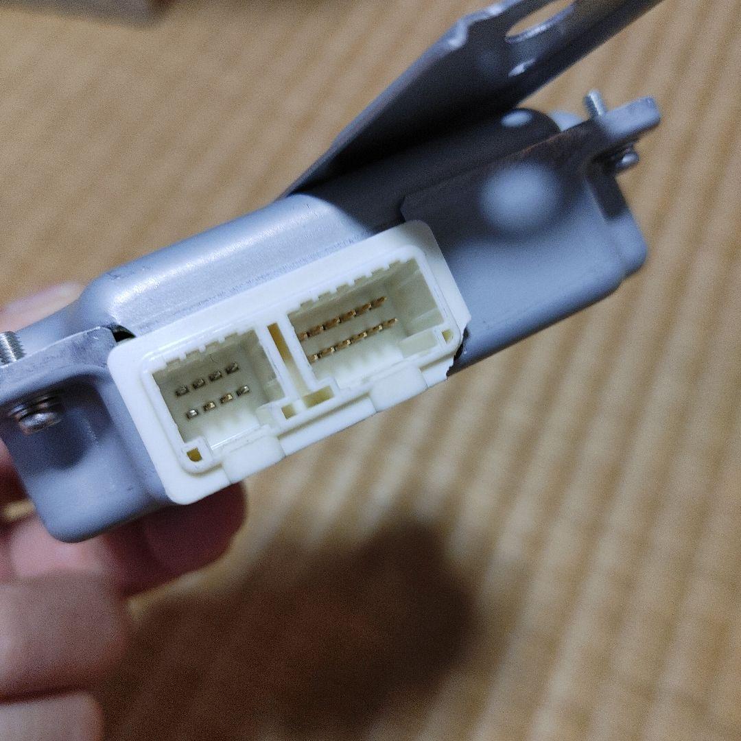 TOYOTAトヨタ純正 プリウス ボルテ－ジセンサ 89892-47050