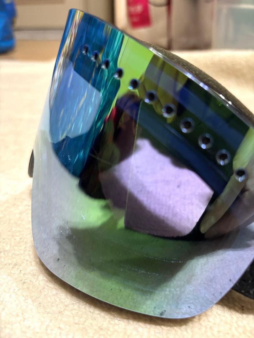 ドラゴン　ゴーグル