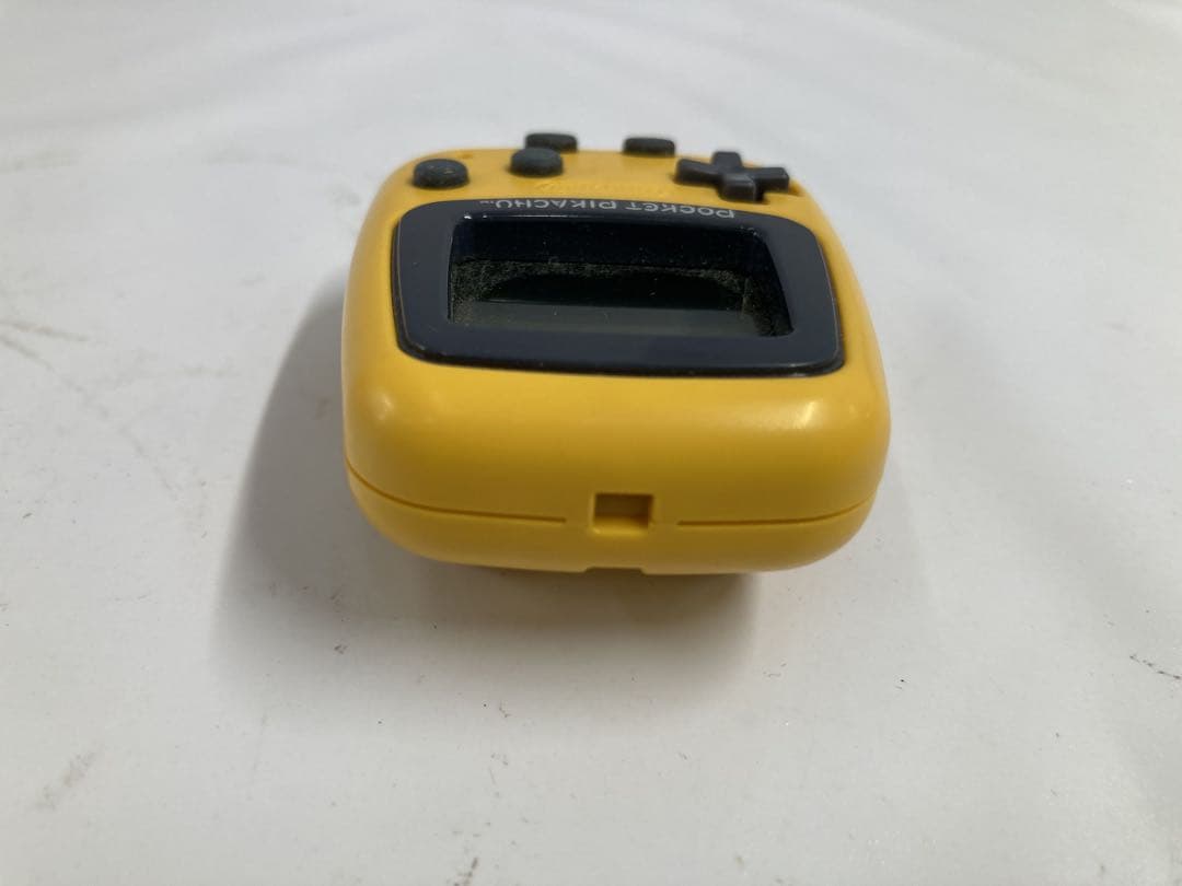 Nintendo ポケットピカチュウ 万歩計　ポケモン　ピカチュウ