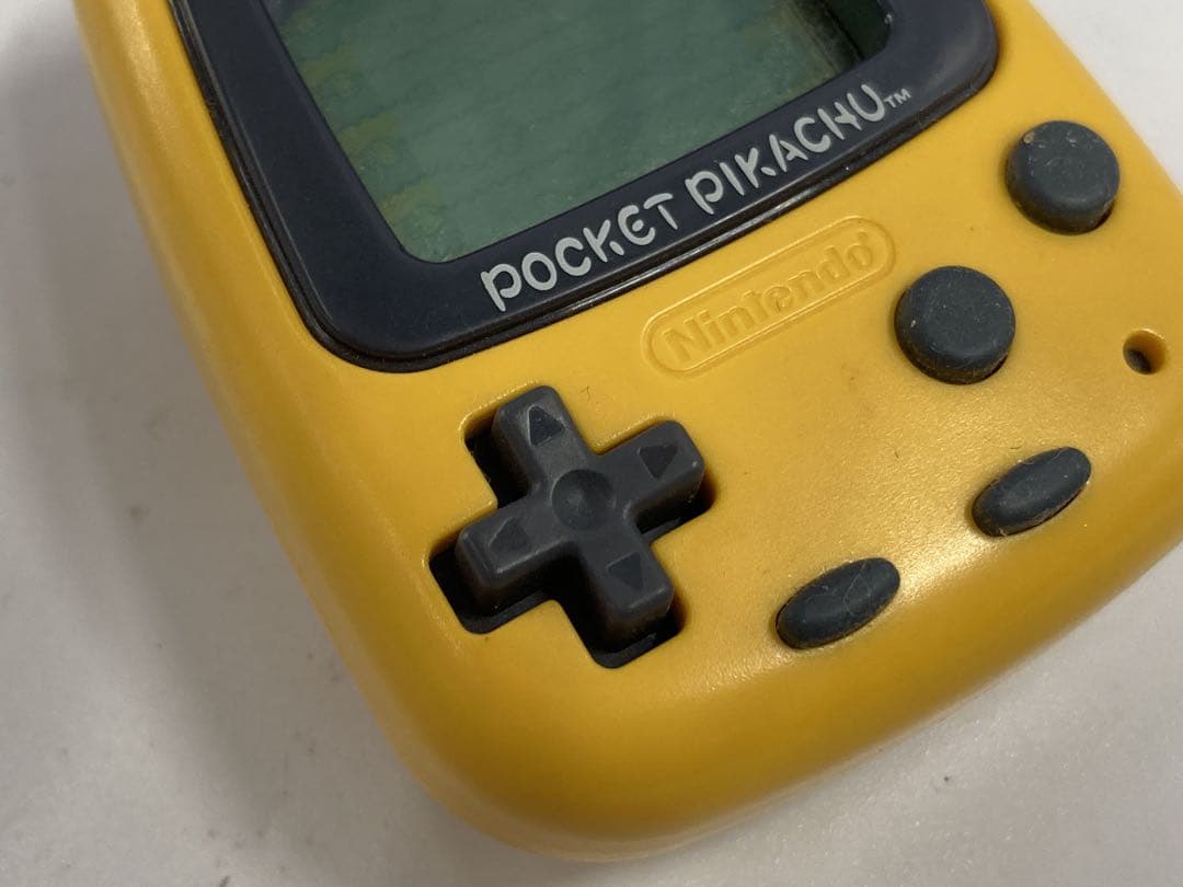 Nintendo ポケットピカチュウ 万歩計　ポケモン　ピカチュウ