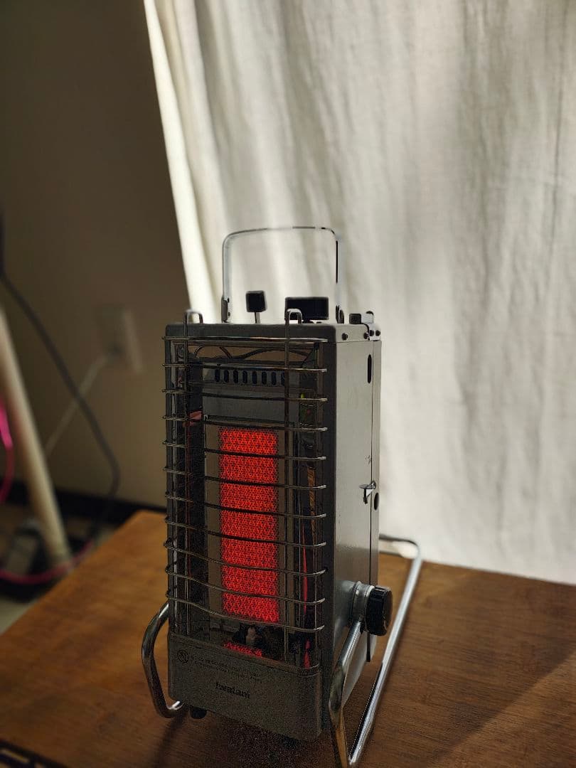 【希少・廃盤品】イワタニ カセットガスヒーター CB-8　美品