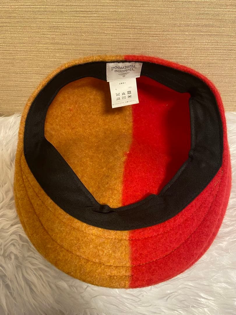 希少レア品.Vivienne Westwood ウールベレー帽.レザー手袋セット