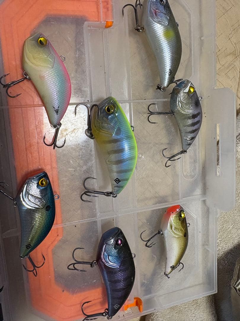 バイブレーションルアーセット 8個入り