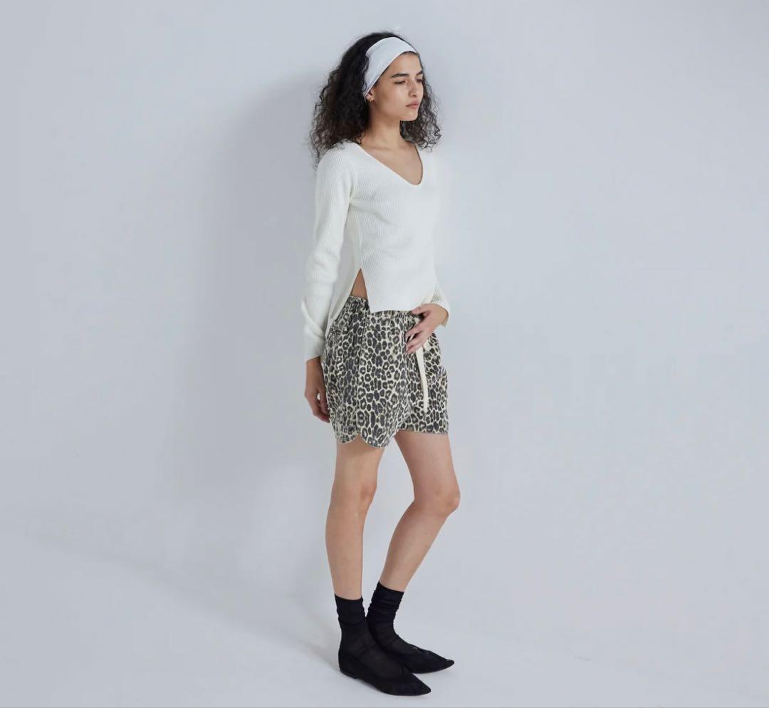 ライトCanvasギャザーショートパンツ　レオパード
