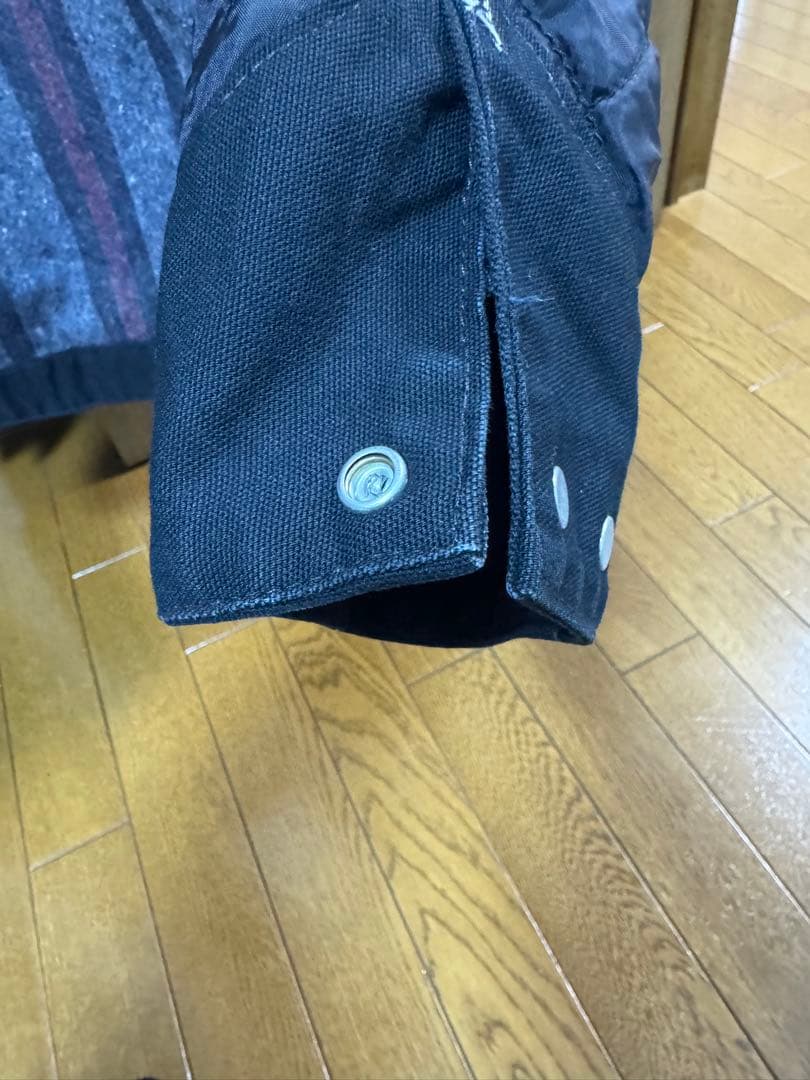 carhartt HELMETS TO HARDHATS デトロイトジャケット