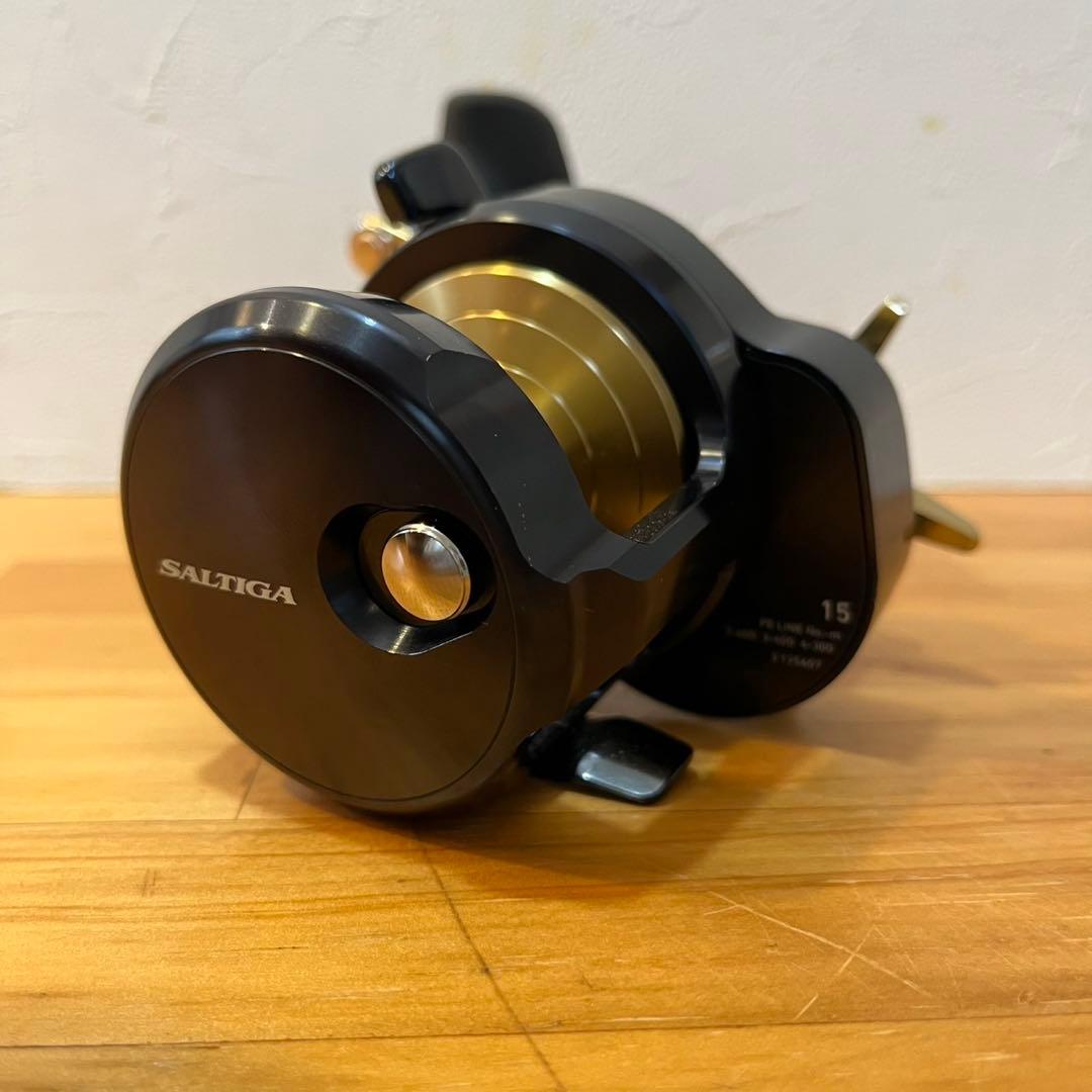 ダイワ　22ソルティガ15HL 左巻き　SALTIGA