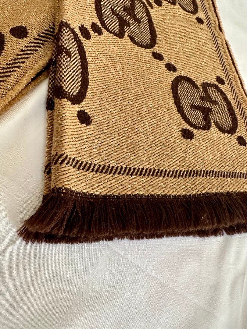 GUCCI GGロゴマフラー ベージュ/ブラウン