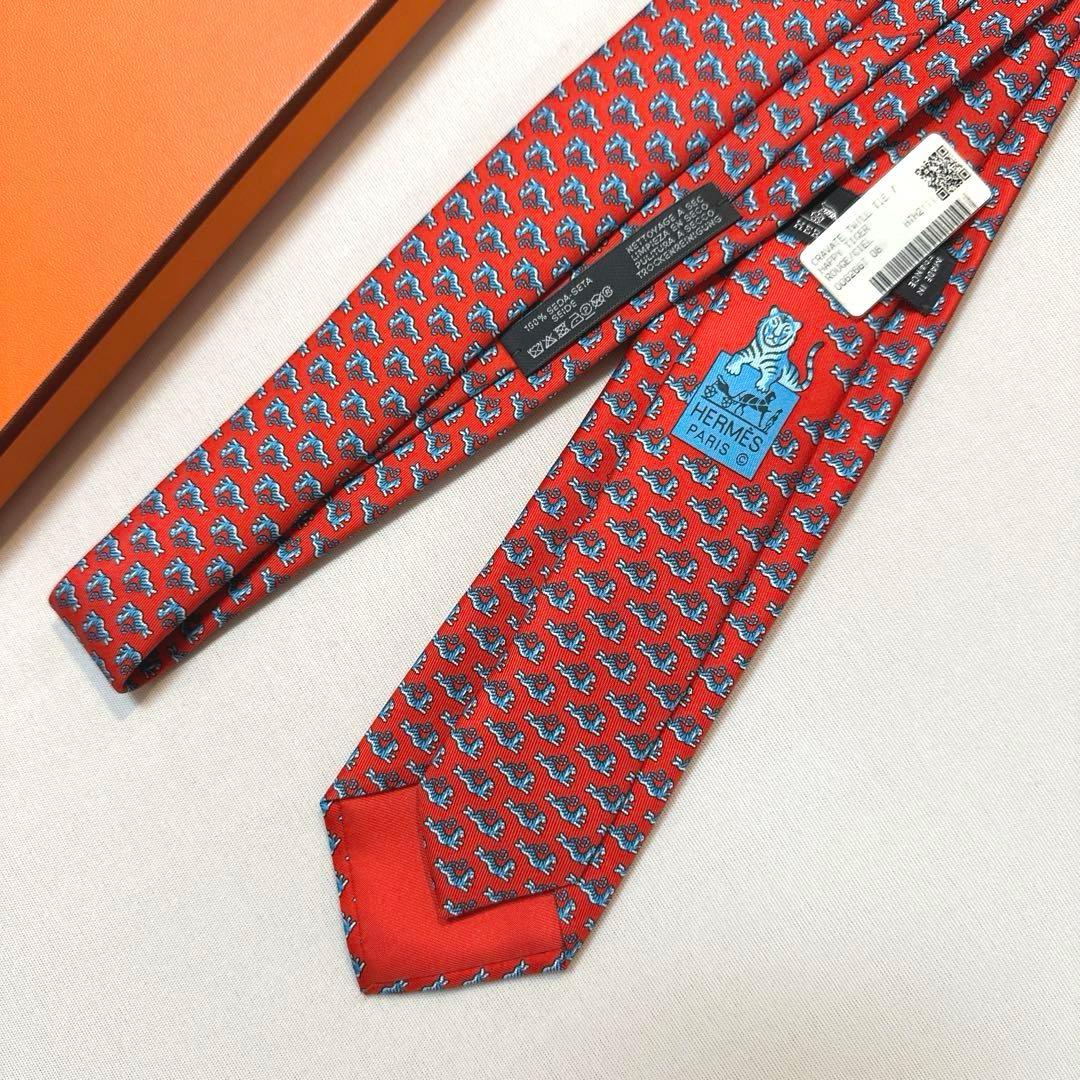 専用です。　　エルメス ネクタイ《ハッピー・タイガー》新品 未使用