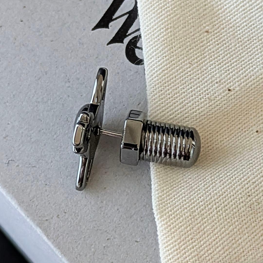 vivienne westwood ✨新品✨ JOLENE シングルピアス