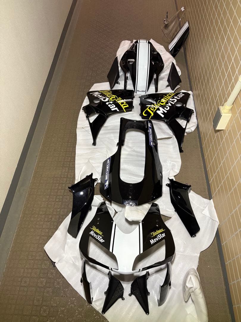 CBR600RR PC37 社外カウル