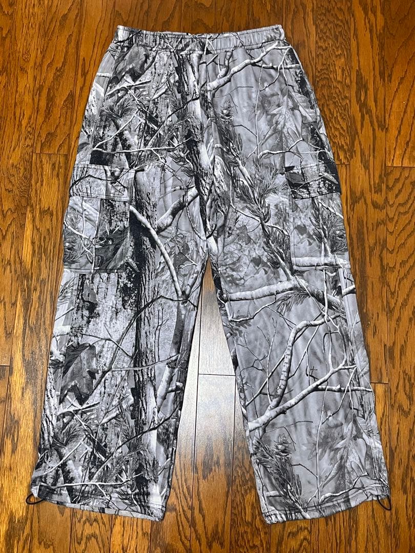 『即完売モデル』 リアルツリー カーゴパンツ ホワイト スウェットパンツ 古着