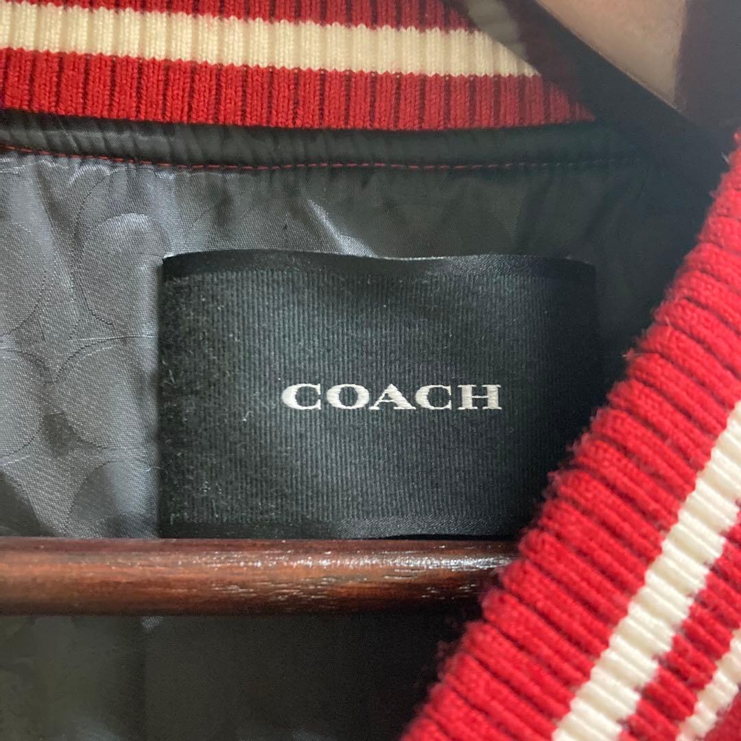 【COACH】パッチ付きウールバーシティジャケット