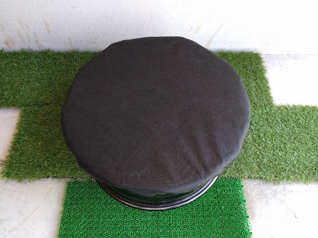 アルファロメオ　ジュリアベローチェ　グレー19インチ梅ホイール　１本　ガリ傷あり