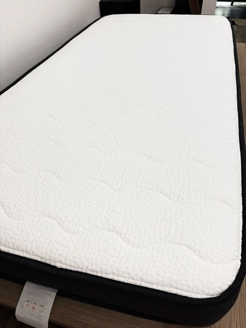 【美品】NELLマットレス　シングル