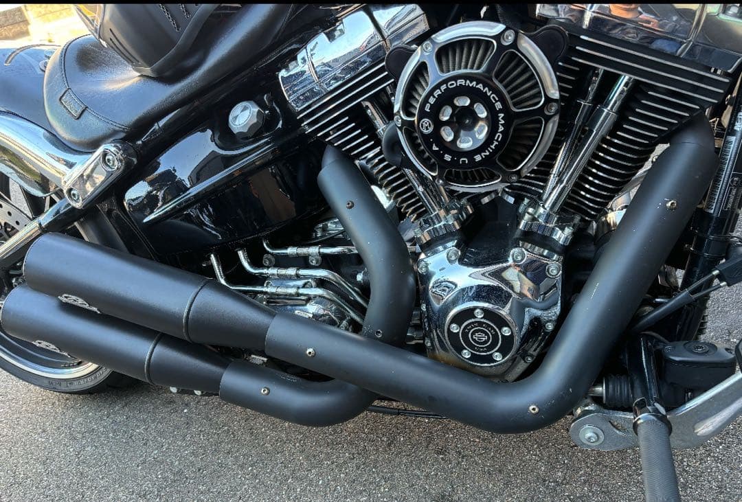 ハーレーエキパイ　ホットロッド