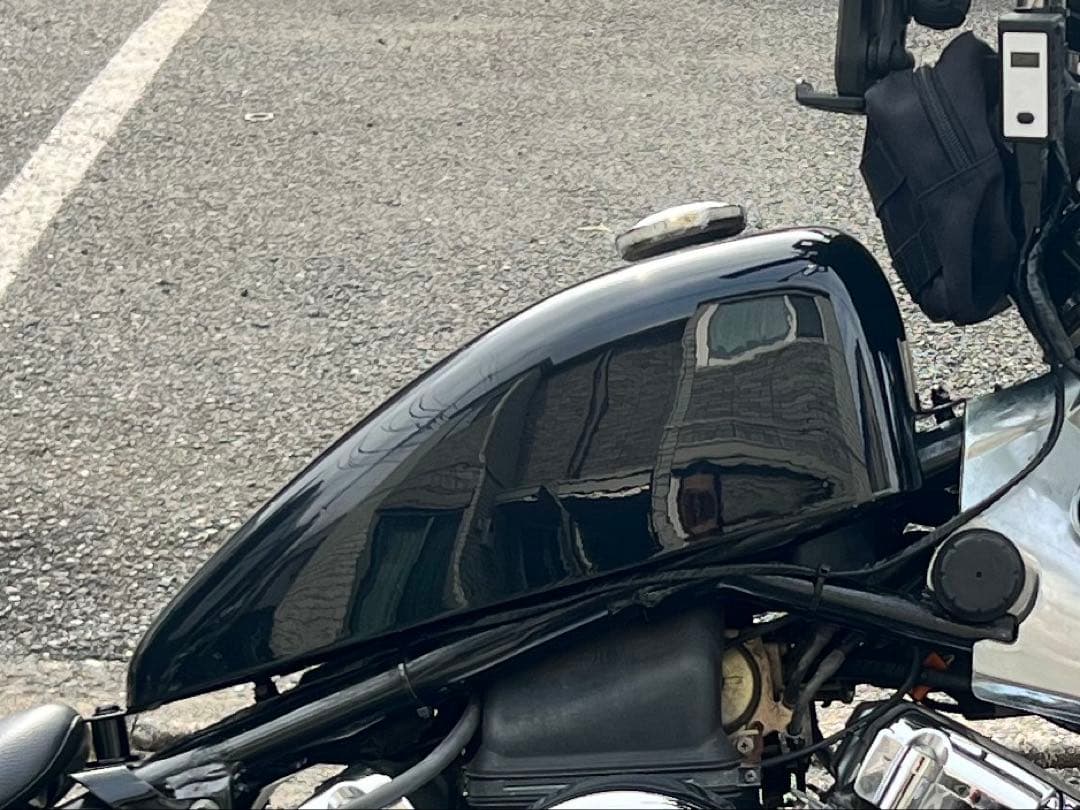 ドラッグスター400 スポーツスタータンク 黒 美品