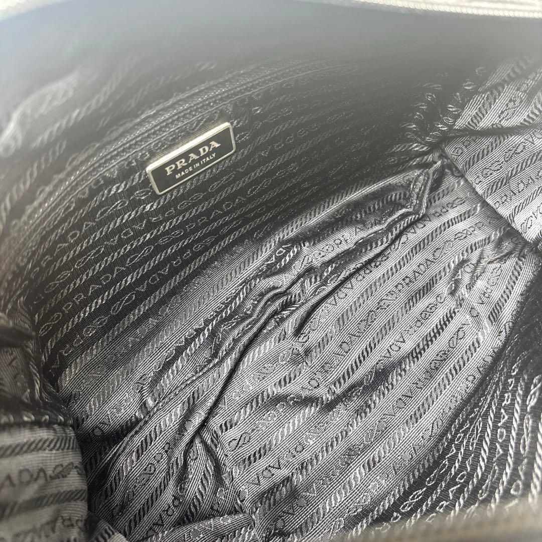 PRADA プラダ　テスートナイロン　ショルダーバッグ　カメラバッグ　三角ロゴ