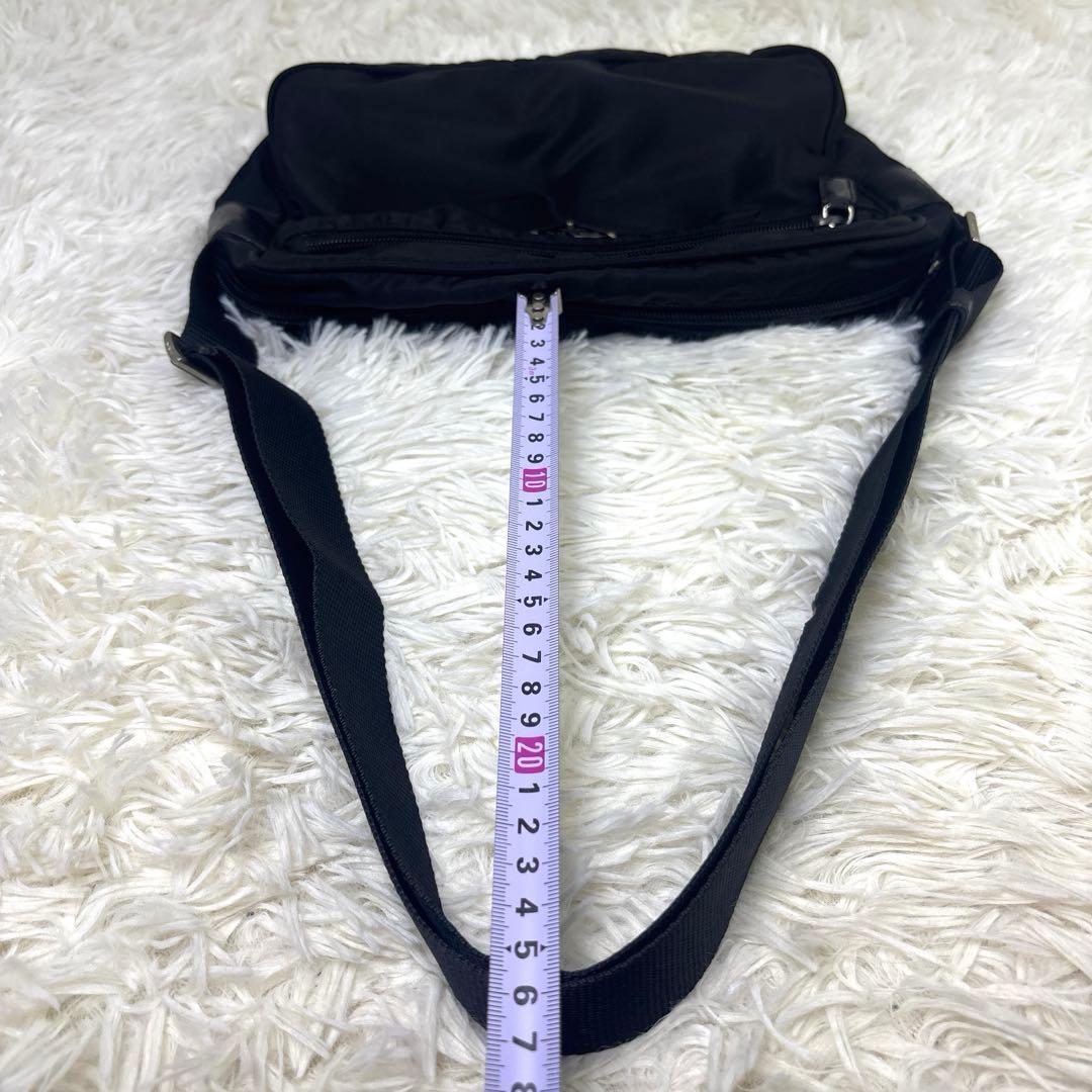 PRADA プラダ　テスートナイロン　ショルダーバッグ　カメラバッグ　三角ロゴ